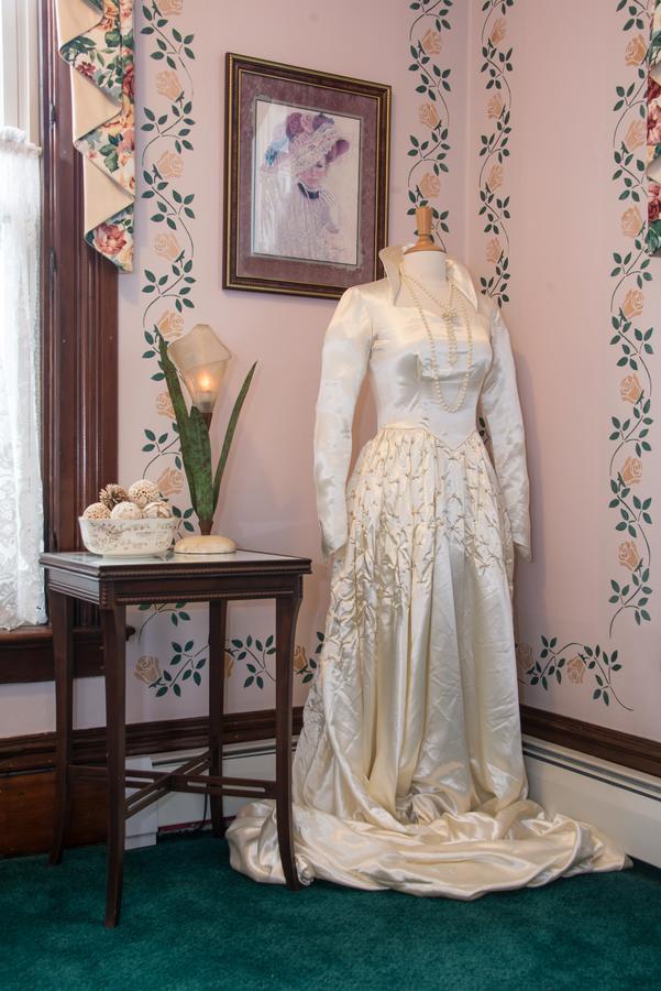 Sutherland House Victorian Bed And Breakfast Canandaigua Esterno foto